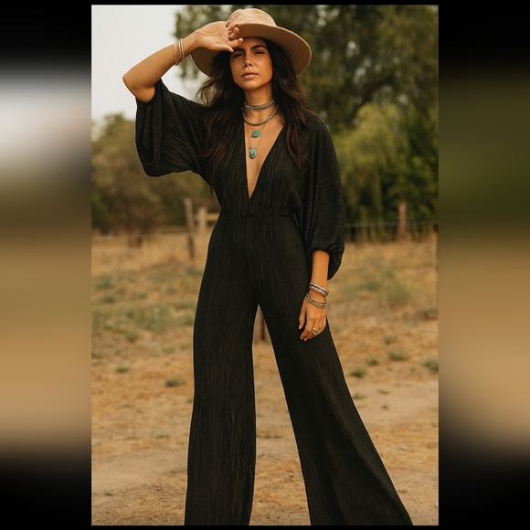 Free People Womens Black Ribbed Flare Leg Jumpsuit XS - Picture 1 of 11